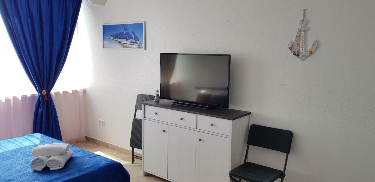 7 Days Apartments Апартаменты В Затоке Zatoka Ngoại thất bức ảnh
