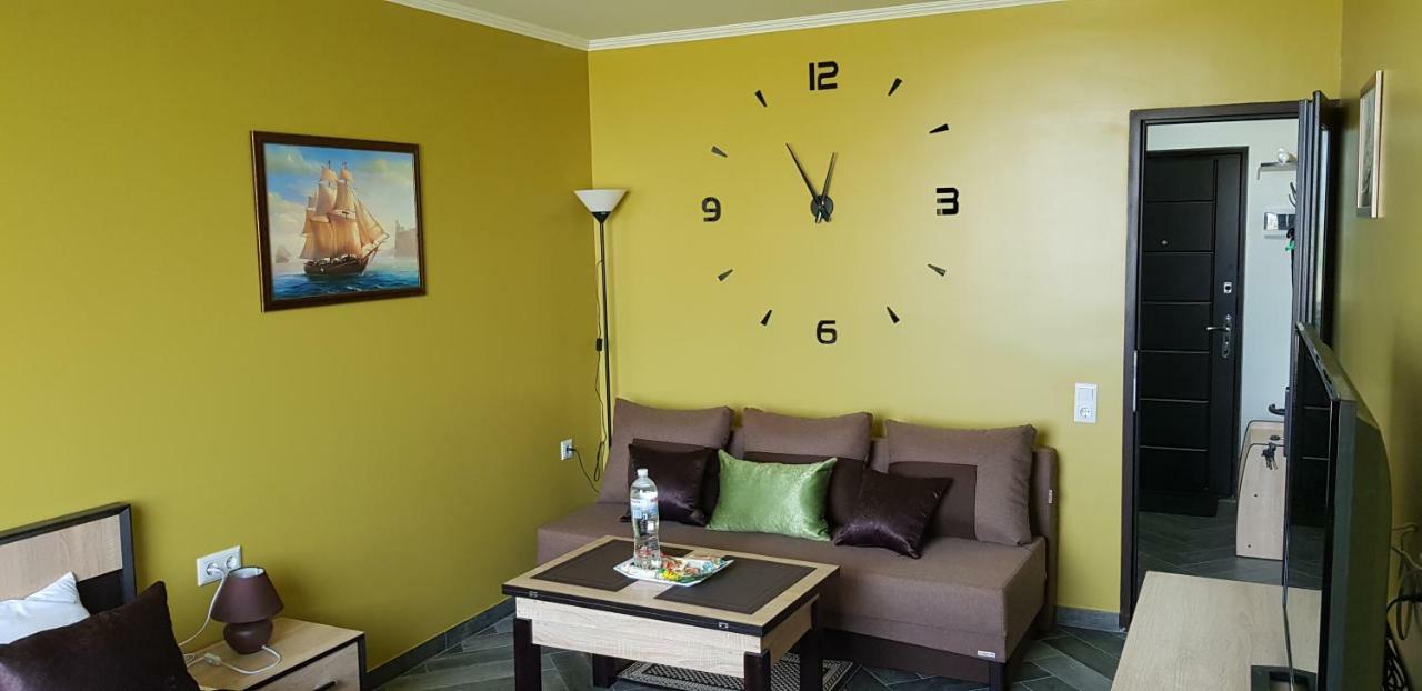 7 Days Apartments Апартаменты В Затоке Zatoka Ngoại thất bức ảnh