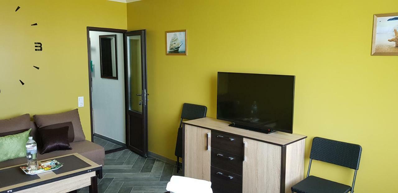 7 Days Apartments Апартаменты В Затоке Zatoka Ngoại thất bức ảnh