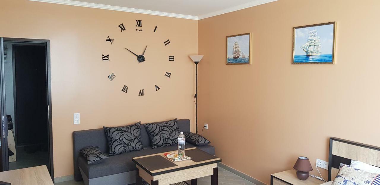 7 Days Apartments Апартаменты В Затоке Zatoka Ngoại thất bức ảnh